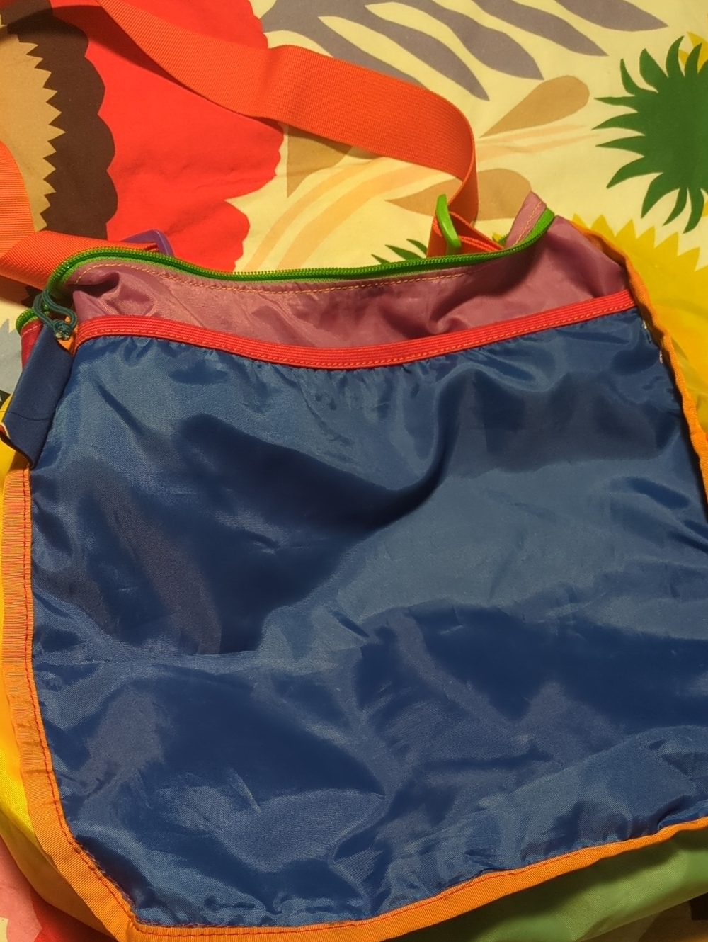 Cotopaxi Ullman Del Día Crossbody Bag Red & Blue - Picture 10 of 10